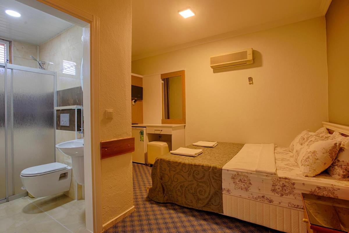 אוקורקאלאר Azak Blue Otel מראה חיצוני תמונה