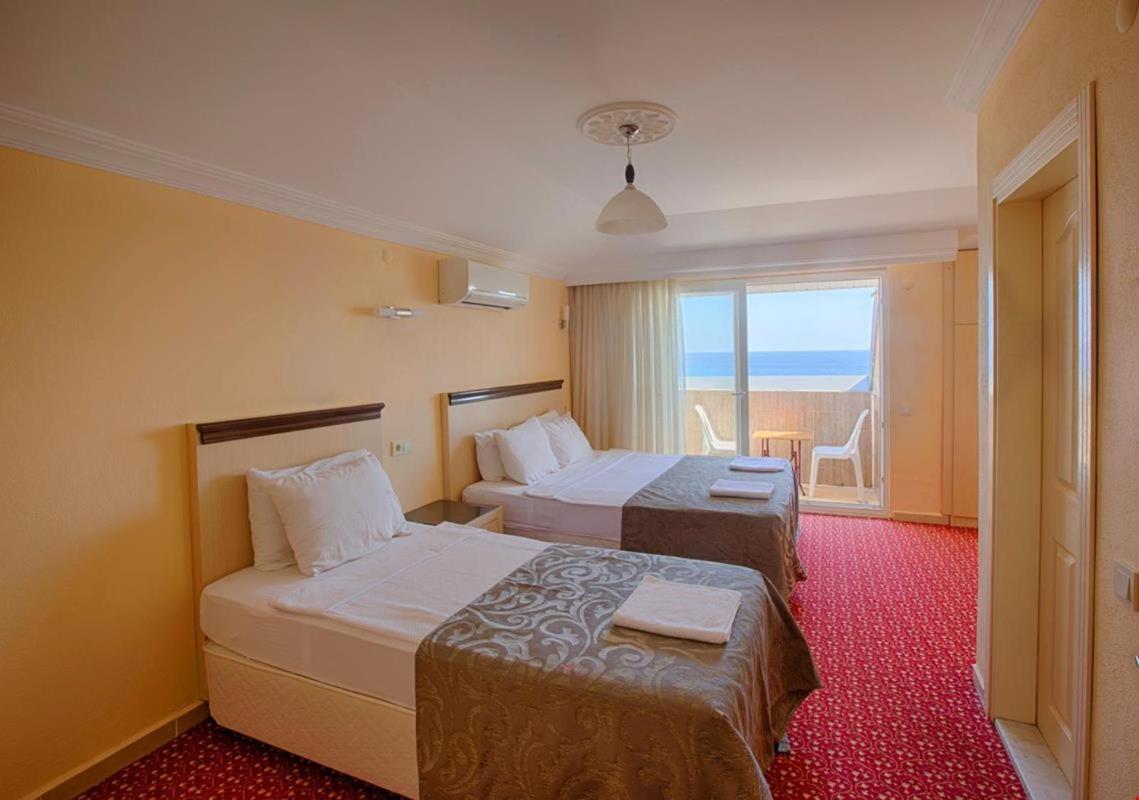 אוקורקאלאר Azak Blue Otel מראה חיצוני תמונה